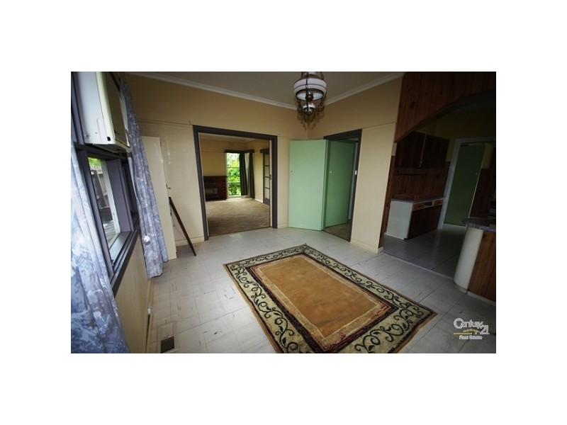 28 Eastview Crescent, Bentleigh East VIC 3165