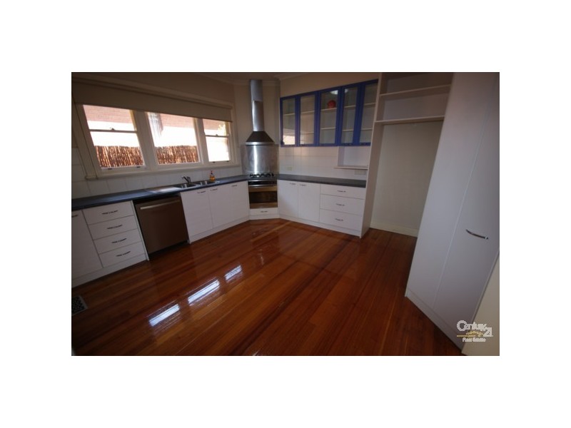 4 Browns Road, Bentleigh East VIC 3165