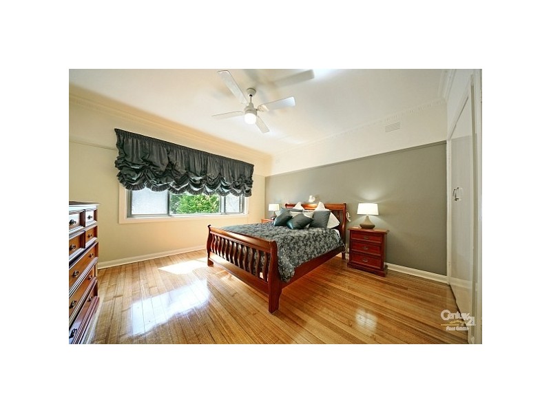 17 Clay Street, Moorabbin VIC 3189