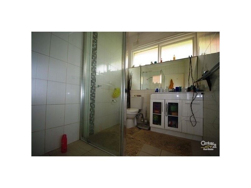 16 St James Avenue, Bentleigh VIC 3204