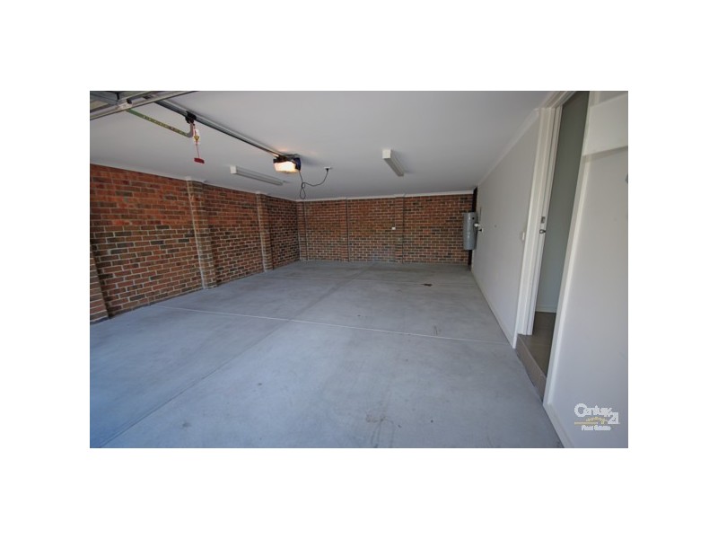 2/1 Lancaster Street, Bentleigh East VIC 3165