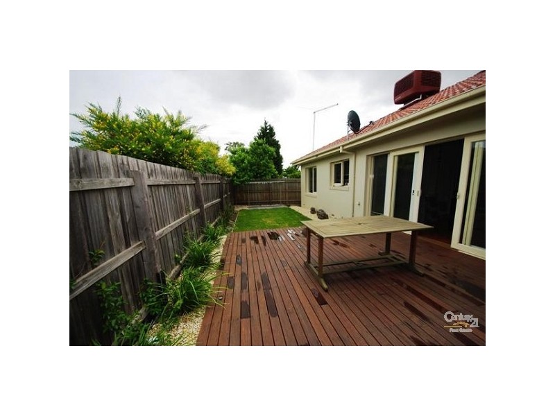 2/8 Evelyn Street, Bentleigh VIC 3204