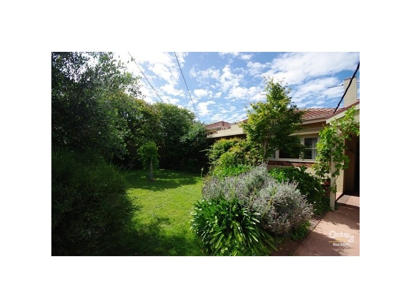 18 Chalmers Street, Mckinnon VIC 3204