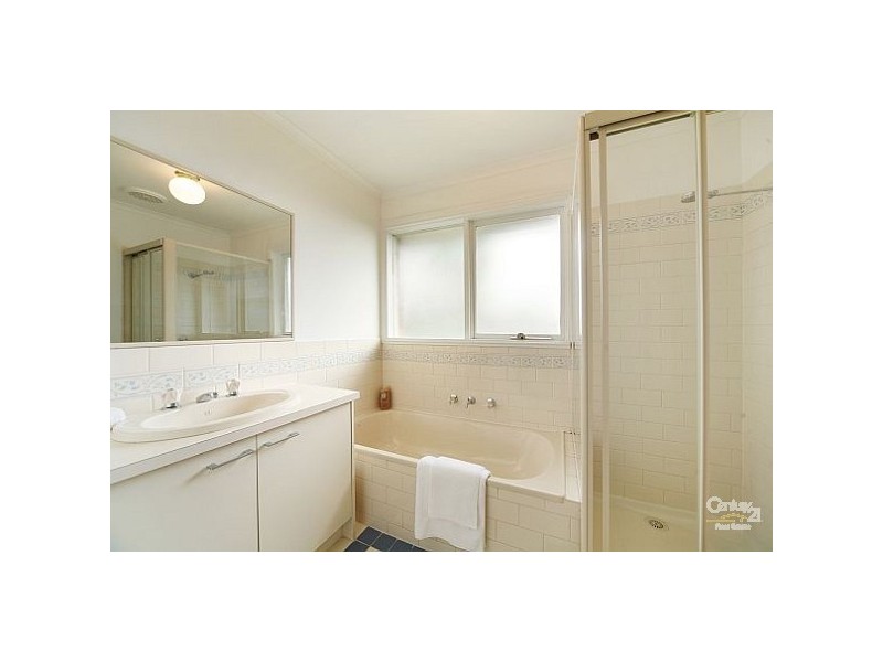 2/23 Jeffrey Street, Bentleigh VIC 3204