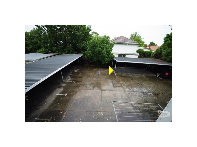 10/4 Holloway Street, Ormond VIC 3204