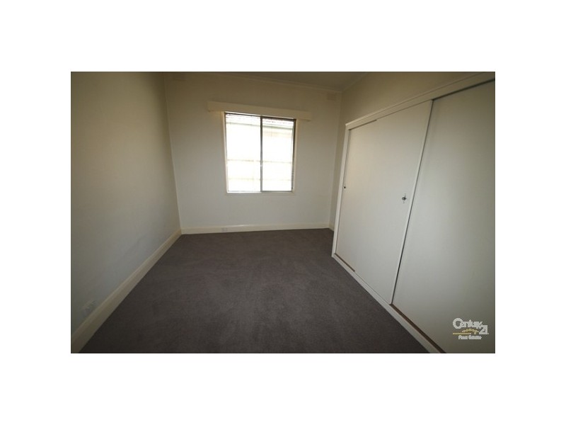 4 Kooringa Road, Carnegie VIC 3163