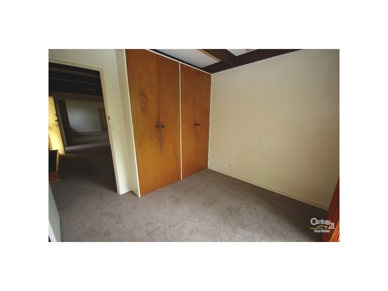 4 Kooringa Road, Carnegie VIC 3163