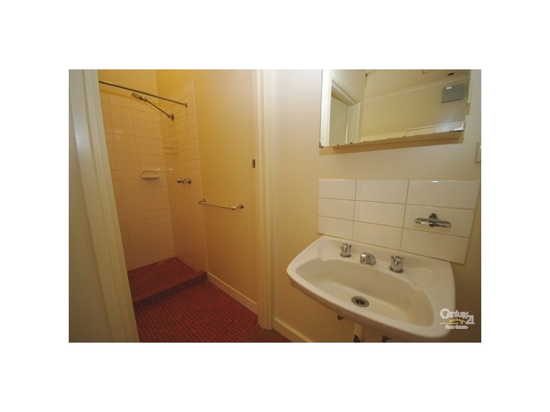 4 Kooringa Road, Carnegie VIC 3163