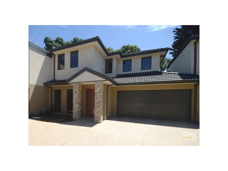 3/63 Victor Road, Bentleigh East VIC 3165