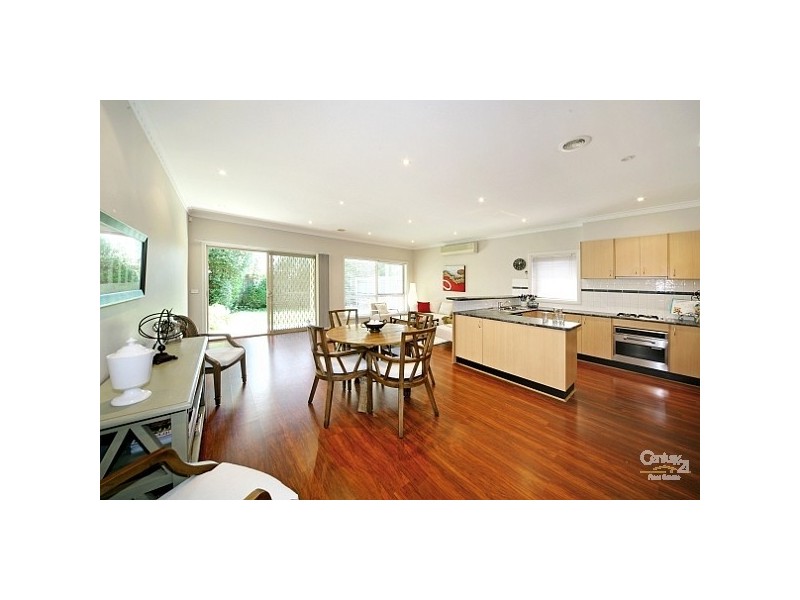 2/7 Clairmont Avenue, Bentleigh VIC 3204