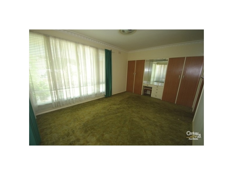 22 Seaview Avenue, Bentleigh VIC 3204