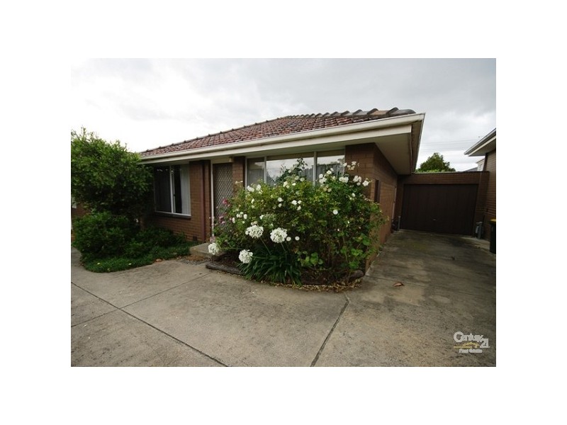 2/2 Rowland Street, Bentleigh East VIC 3165