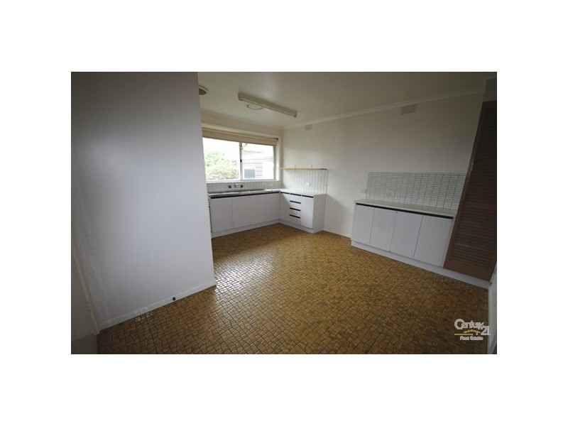 2/2 Rowland Street, Bentleigh East VIC 3165
