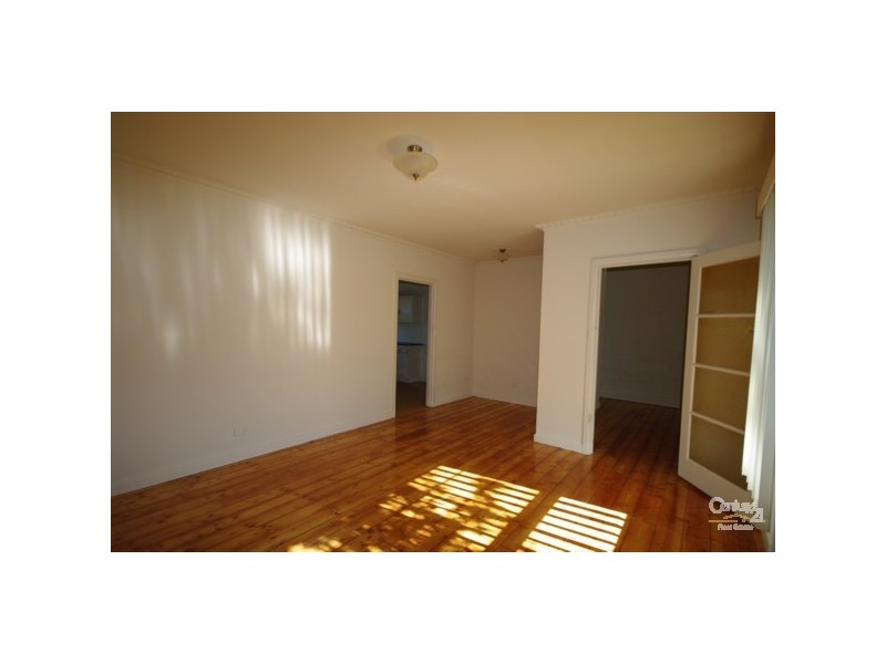 38 Melaleuca Drive, Clayton South VIC 3169