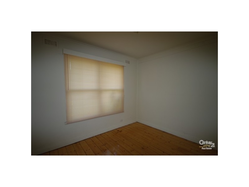 38 Melaleuca Drive, Clayton South VIC 3169