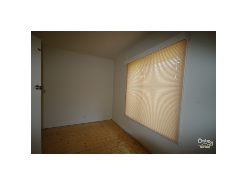 38 Melaleuca Drive, Clayton South VIC 3169