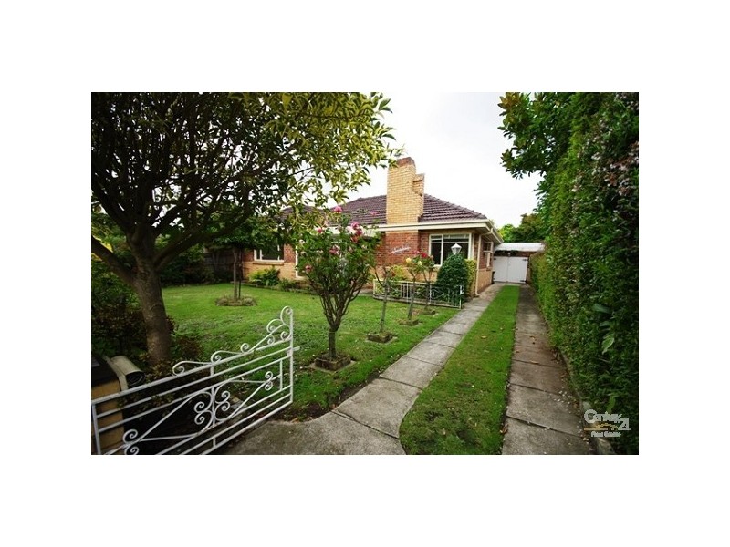 19 England Street, Bentleigh East VIC 3165