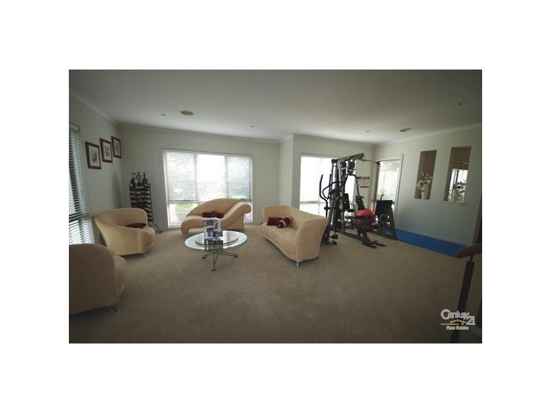 6 Turnberry Court, Heatherton VIC 3202