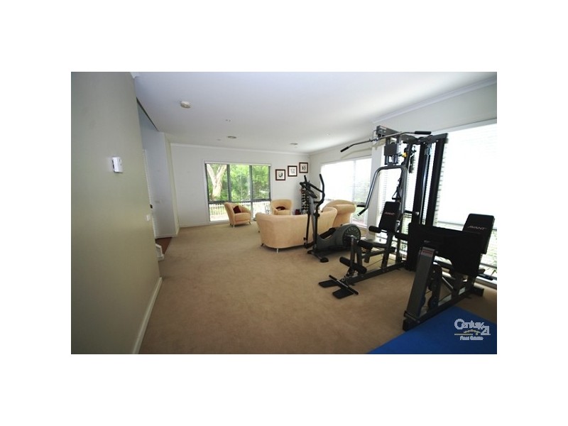 6 Turnberry Court, Heatherton VIC 3202