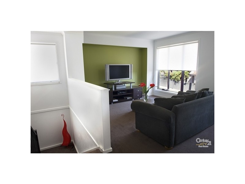 11 Higgins Road, Bentleigh VIC 3204