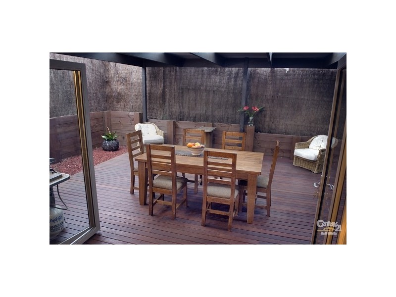 11 Higgins Road, Bentleigh VIC 3204