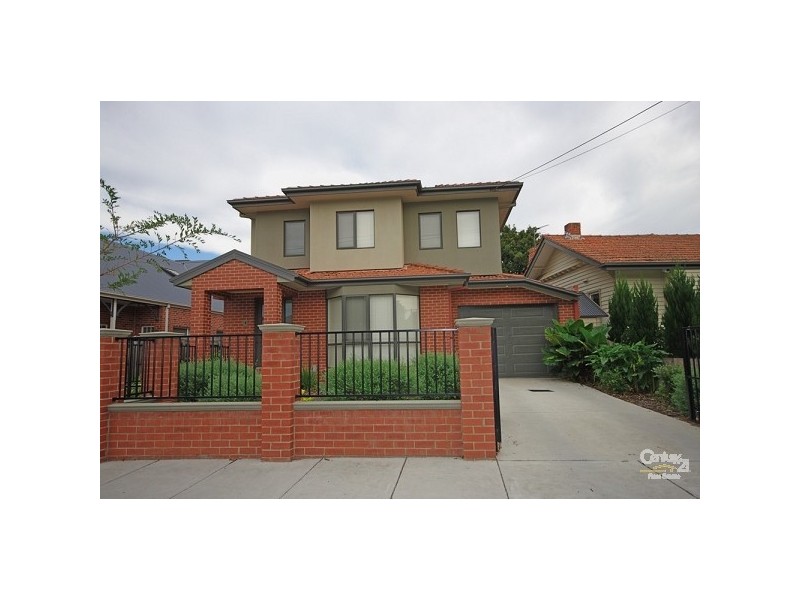 13 Lucas Street, Caulfield South VIC 3162