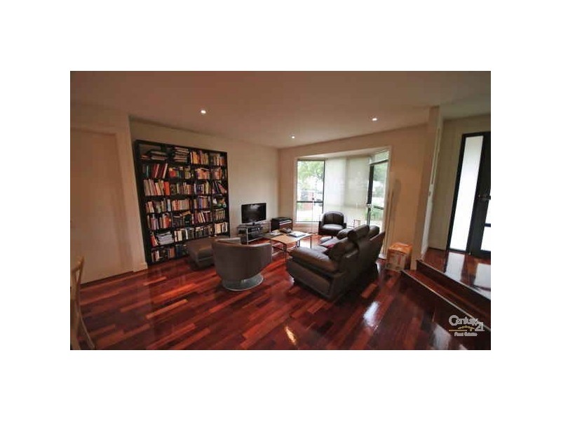 13 Lucas Street, Caulfield South VIC 3162