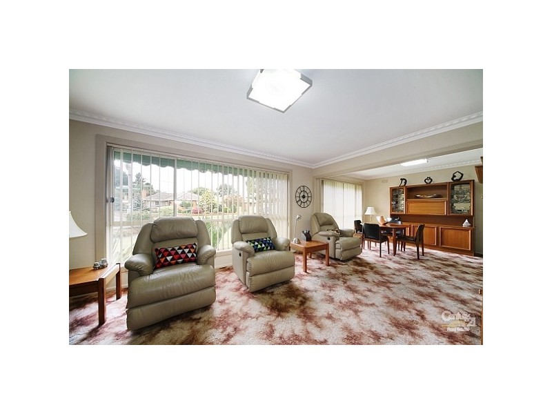 25 Magnolia Avenue, Bentleigh East VIC 3165