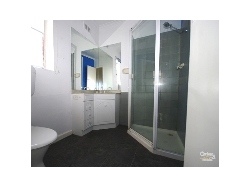 Rear 217 Tucker Road, Mckinnon VIC 3204