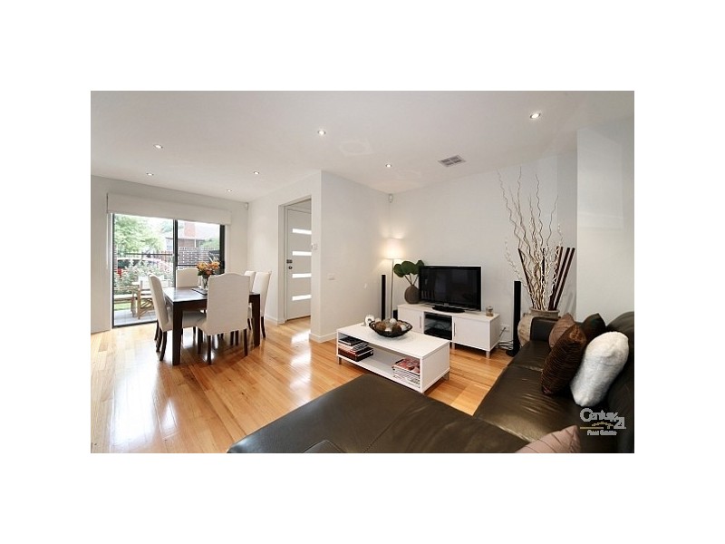 2/2-4 Faulkner Street, Bentleigh VIC 3204
