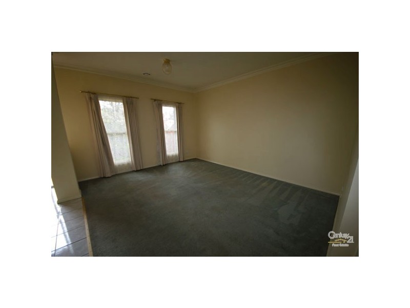 2/76 Wheatley Road, Mckinnon VIC 3204