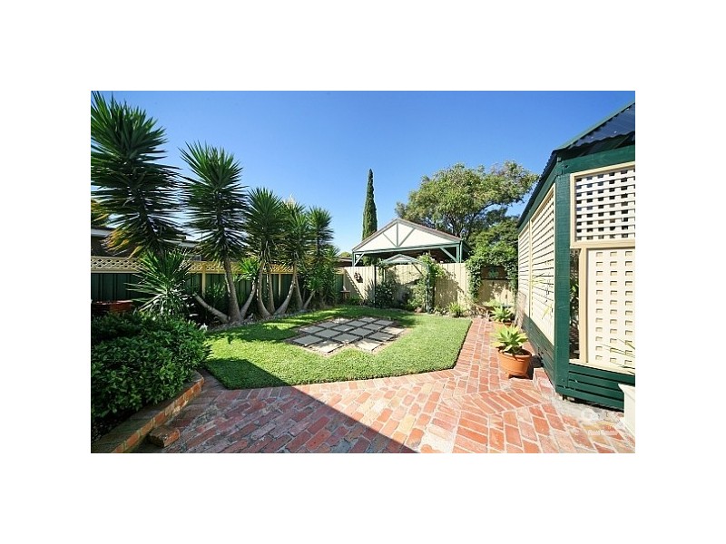 331 Nepean Highway, Brighton East VIC 3187