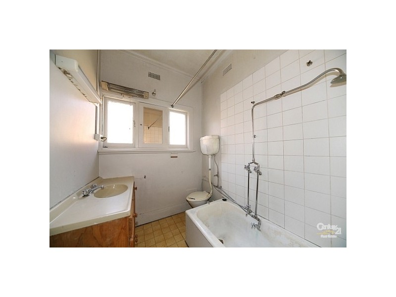 1008 Glen Huntly Road, Caulfield VIC 3162