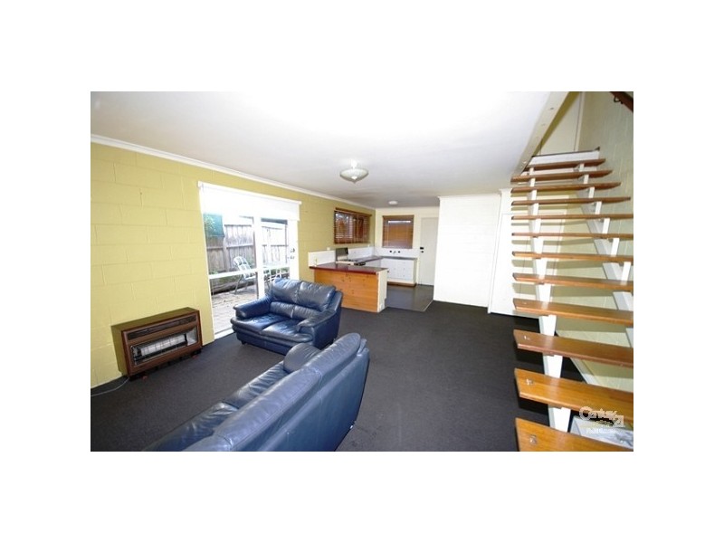 1/33 Bourke Street, Mentone VIC 3194