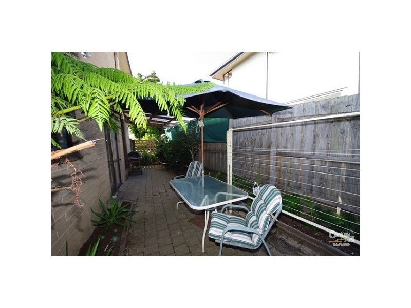 1/33 Bourke Street, Mentone VIC 3194