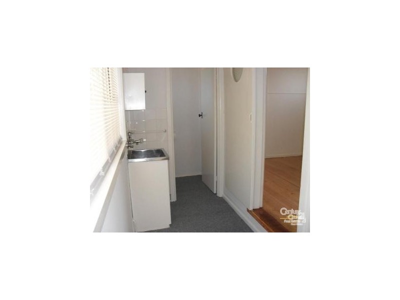 2/31 Swanpool Avenue, Chelsea VIC 3196