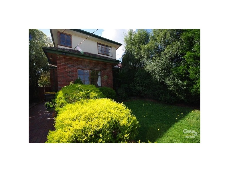 27 Lees Street, Mckinnon VIC 3204