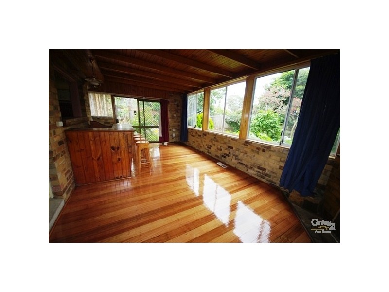 28 Eastview Crescent, Bentleigh East VIC 3165
