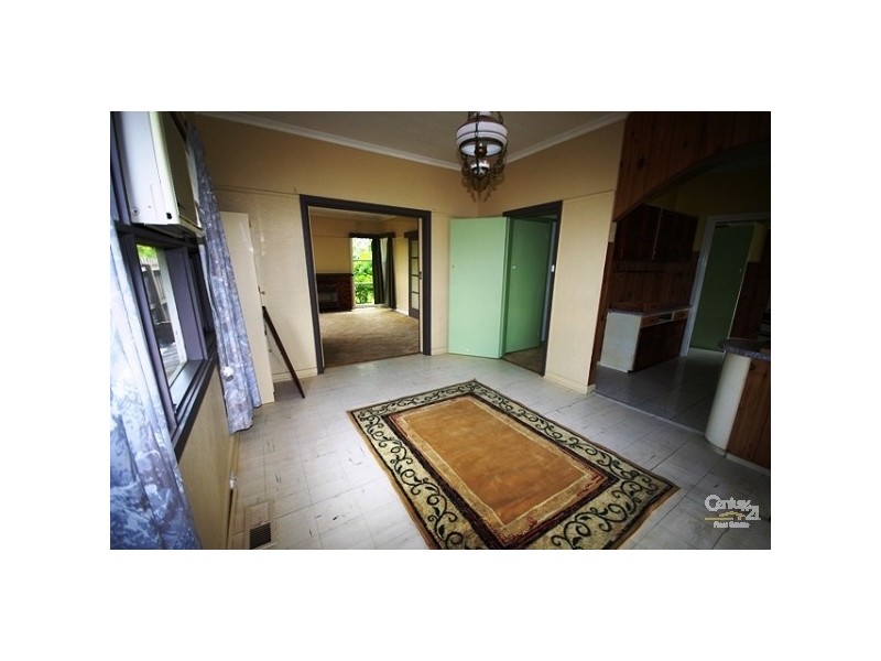 28 Eastview Crescent, Bentleigh East VIC 3165