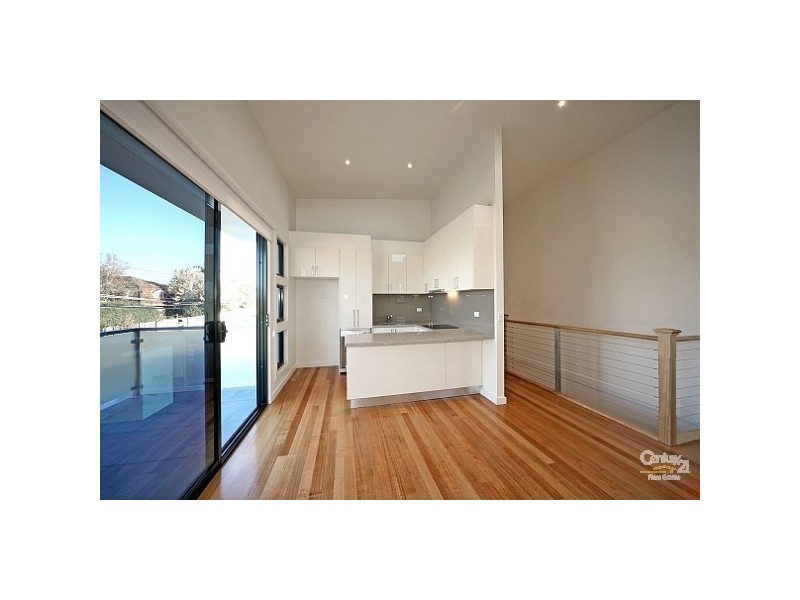 15 Chapel Road, Moorabbin VIC 3189