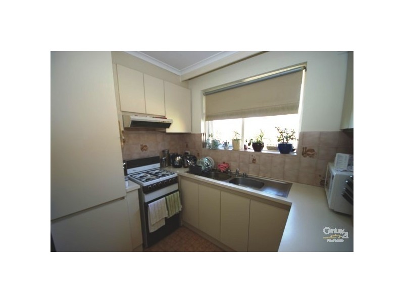 2/21 Holloway Street, Ormond VIC 3204