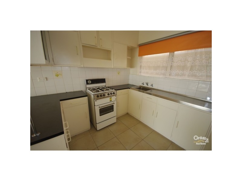 8/21 Bent Street, Bentleigh VIC 3204