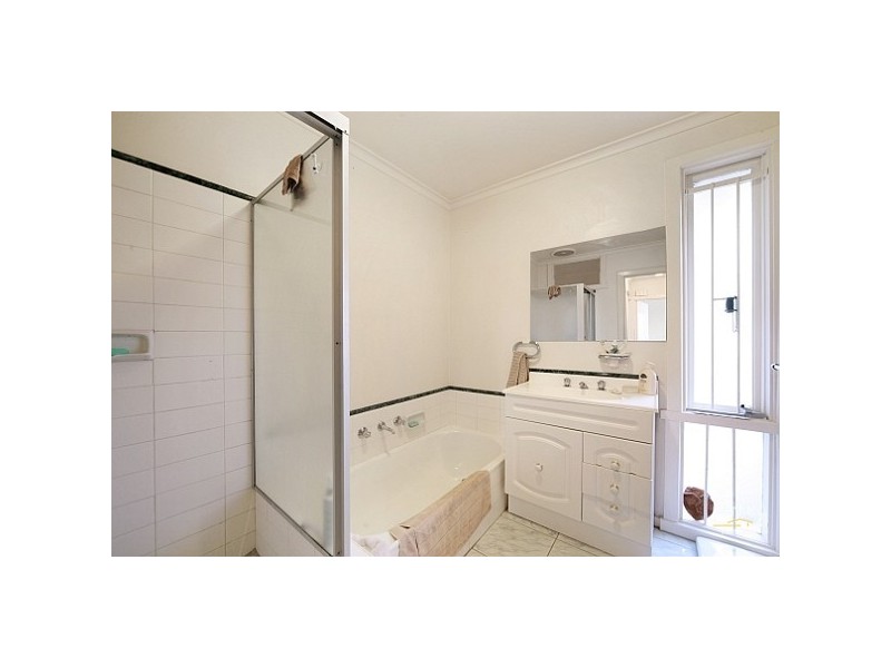 5/10 Capitol Avenue, Mckinnon VIC 3204