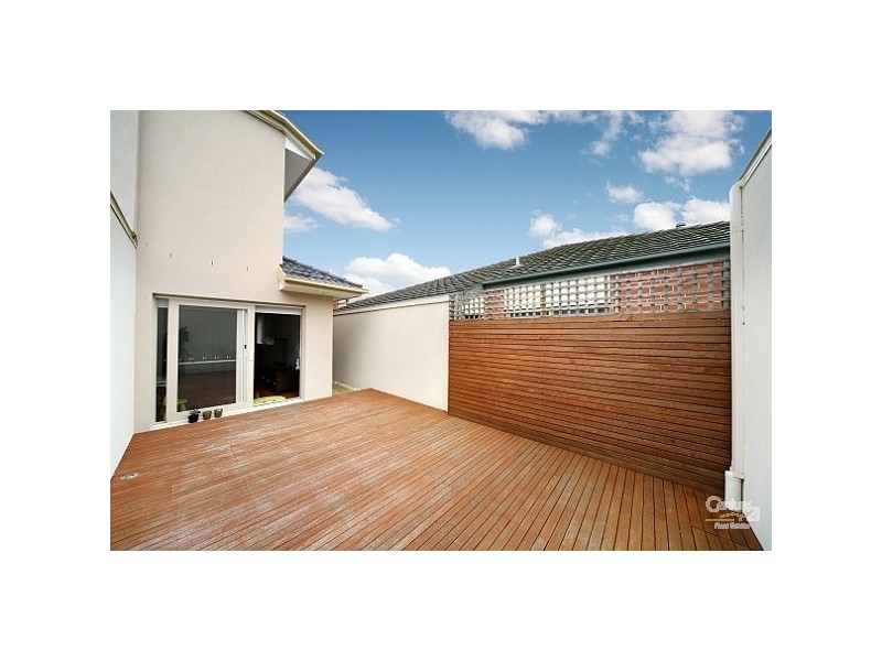 2/13 Bleazby Street, Bentleigh VIC 3204