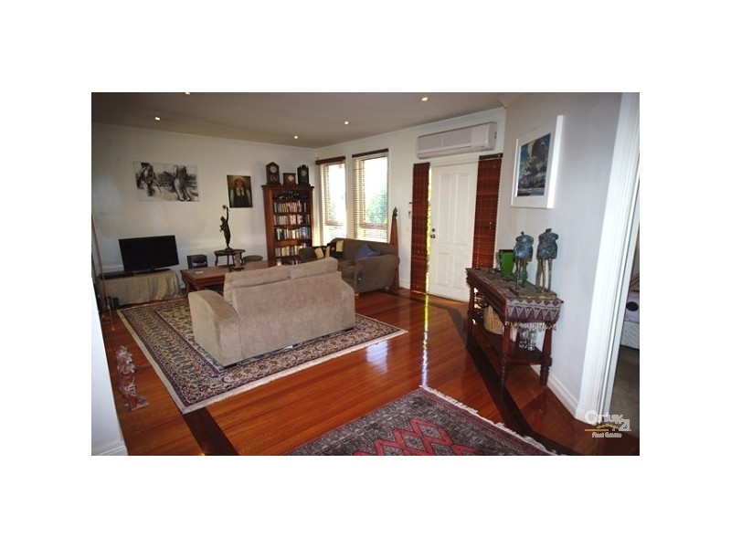 2/21 Rebecca Road, Malvern East VIC 3145