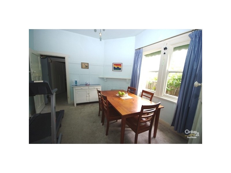 11 Exhibition, Mckinnon VIC 3204