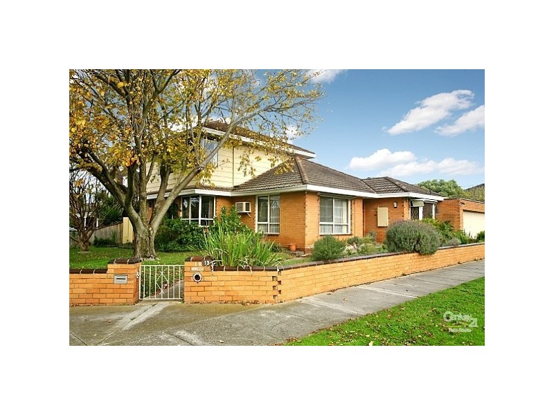 13 Opal Court, Bentleigh East VIC 3165