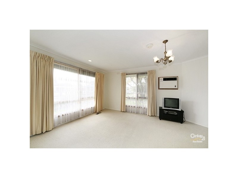 13 Opal Court, Bentleigh East VIC 3165