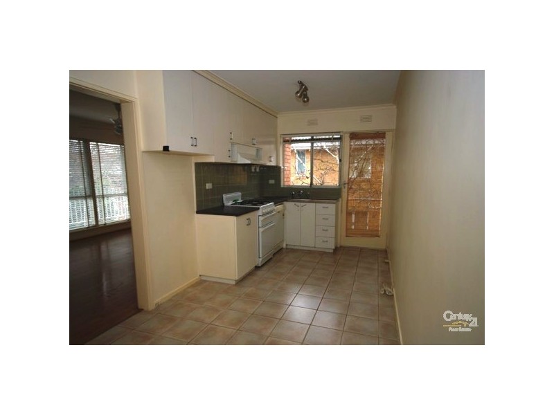 4/21 Tiuna Grove, Elwood VIC 3184