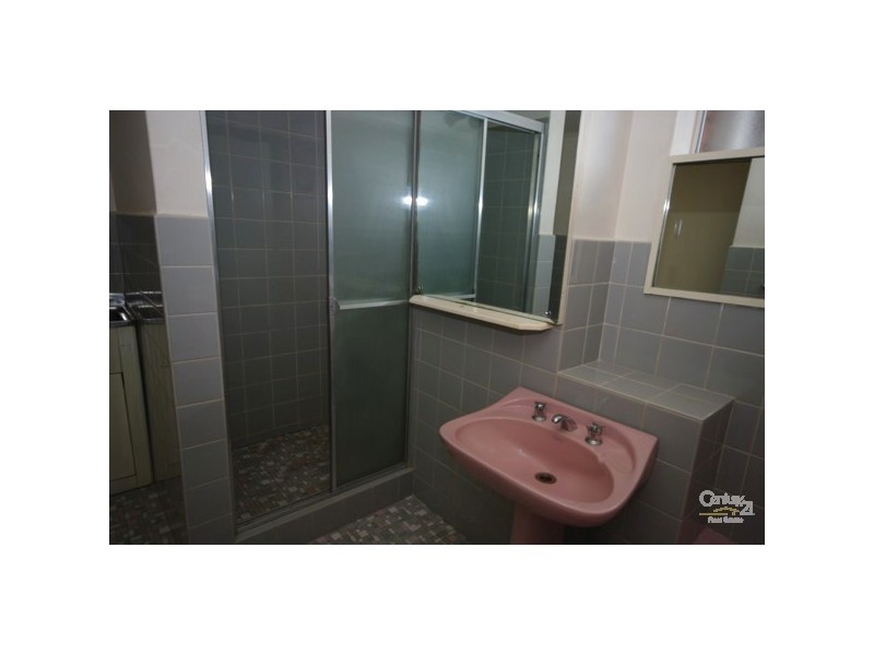 4/21 Tiuna Grove, Elwood VIC 3184